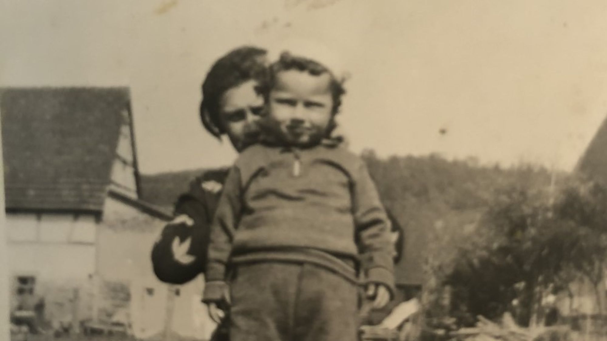 Rosa und Louis Neumann in B&ouml;digheim um 1938. (Repro: Louis Neumann)